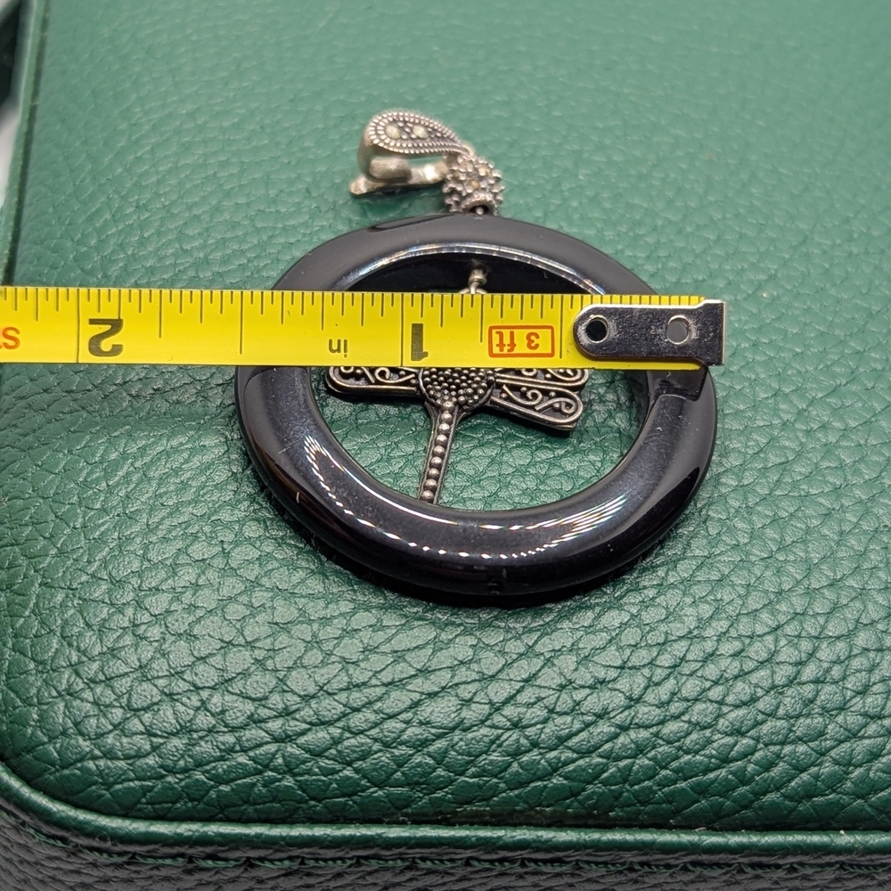 ✨ Marcasite & Black Dragonfly Pendant ✨ - Picture 3 of 3
